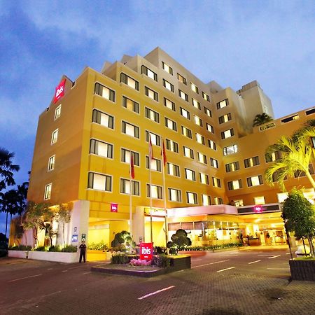 Hotel Ibis Malioboro à Yogyakarta Extérieur photo