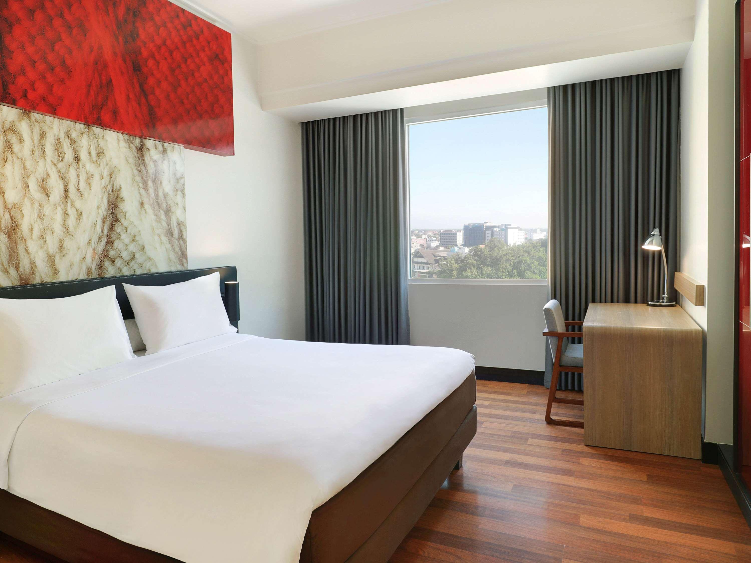 Hotel Ibis Malioboro à Yogyakarta Extérieur photo