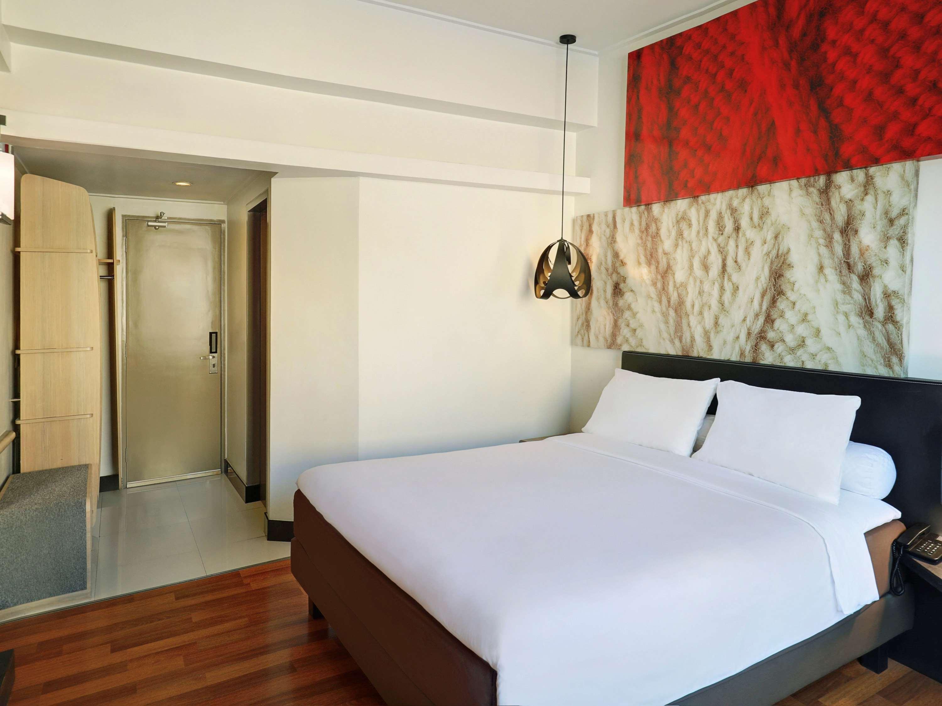 Hotel Ibis Malioboro à Yogyakarta Extérieur photo