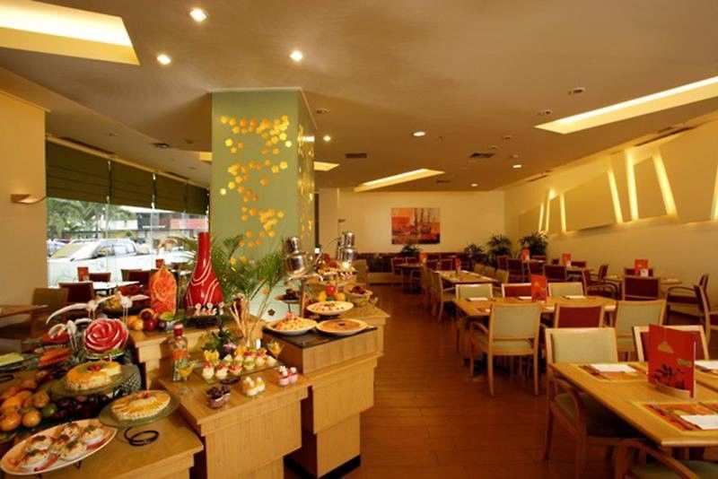 Hotel Ibis Malioboro à Yogyakarta Extérieur photo