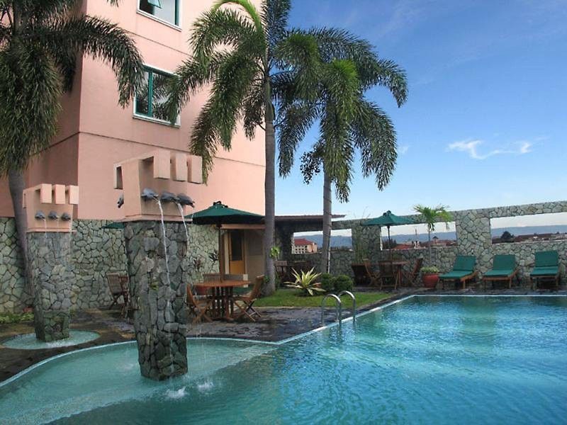 Hotel Ibis Malioboro à Yogyakarta Extérieur photo