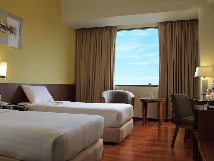 Hotel Ibis Malioboro à Yogyakarta Extérieur photo