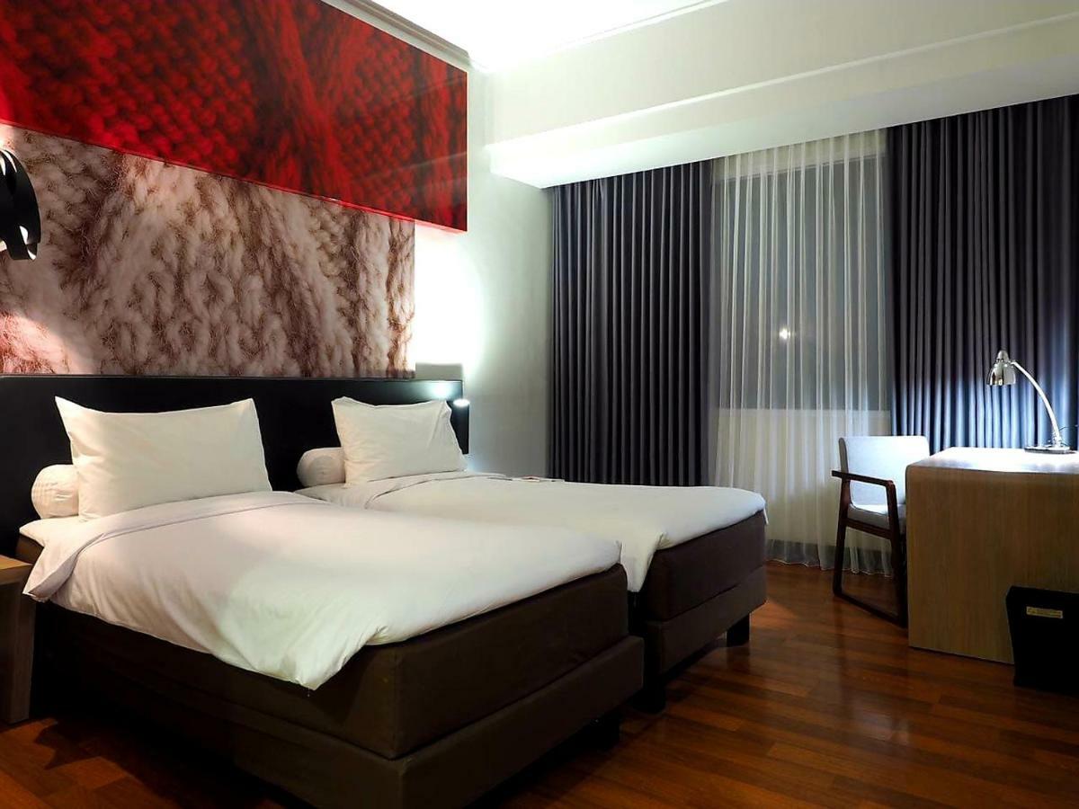 Hotel Ibis Malioboro à Yogyakarta Extérieur photo