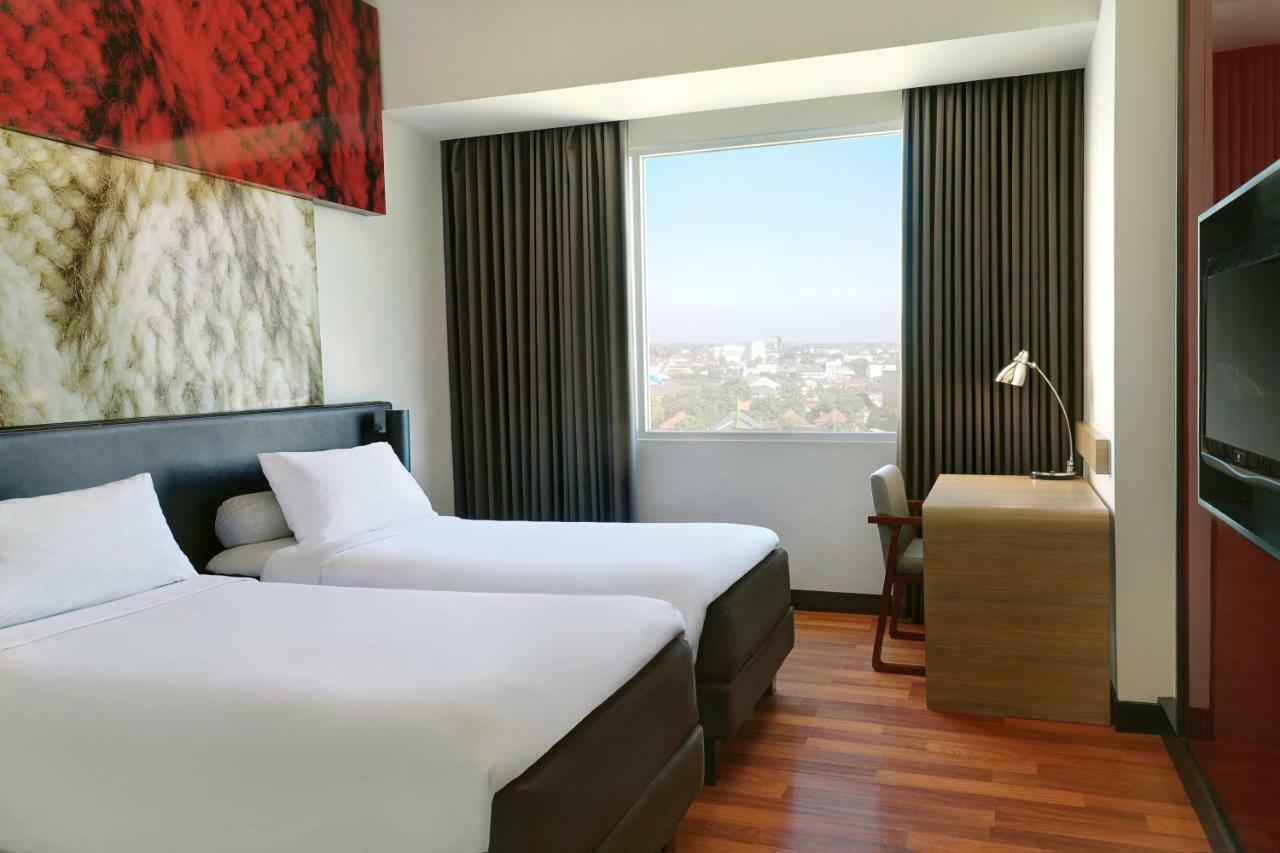 Hotel Ibis Malioboro à Yogyakarta Extérieur photo
