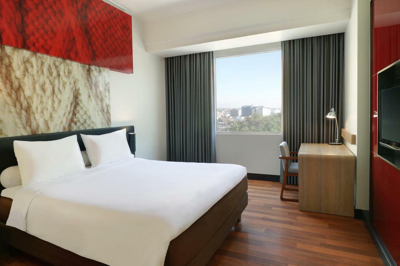 Hotel Ibis Malioboro à Yogyakarta Extérieur photo